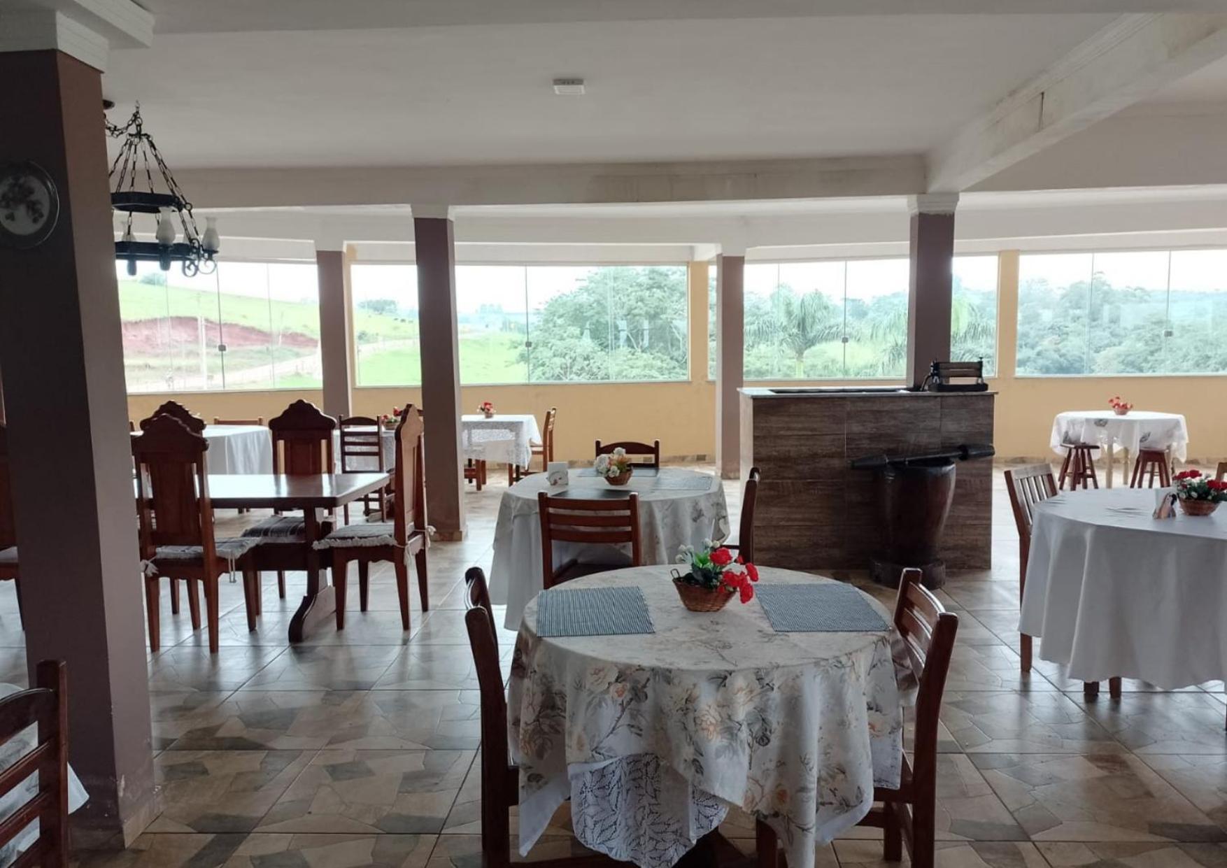 Pardinho Hotel Avenida מראה חיצוני תמונה